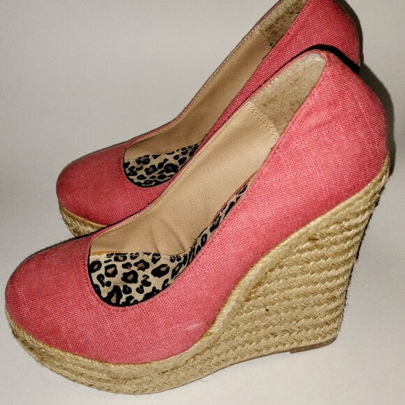 Coral Linen Espadrille Wedges - Picture 3 of 8